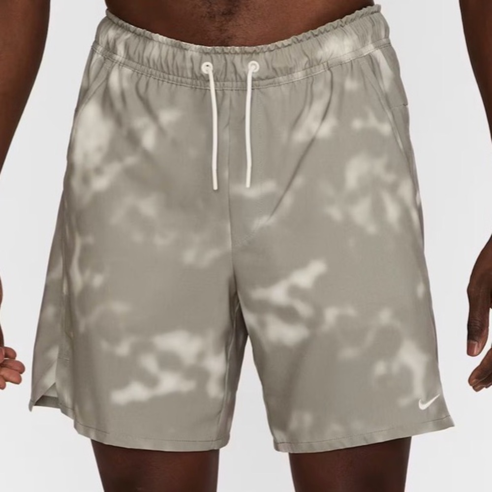 Nike Unlimited 7" Dri-FIT Shorts Men’s M Camo Tie Dye Gym Running Training NWT